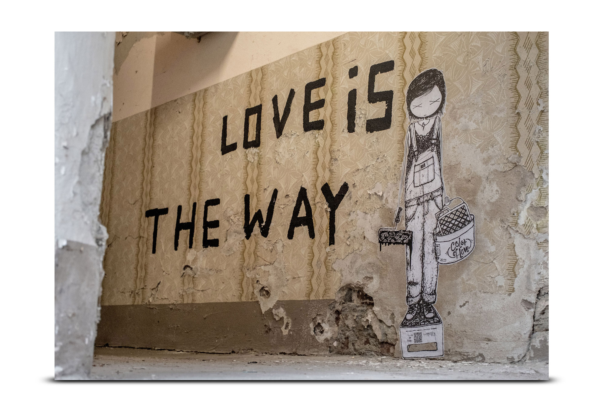 girl „renovate“ (love is the way - IBUG 2025) limited fineart photo print (ltd. / 20 pcs.)