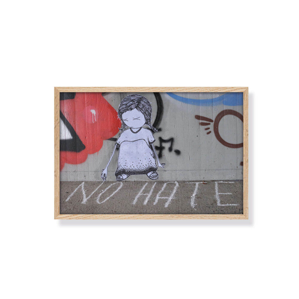 girl „chalk“ (no hate) Streetart Fotografie - Fine Art Print 30 x 20 cm