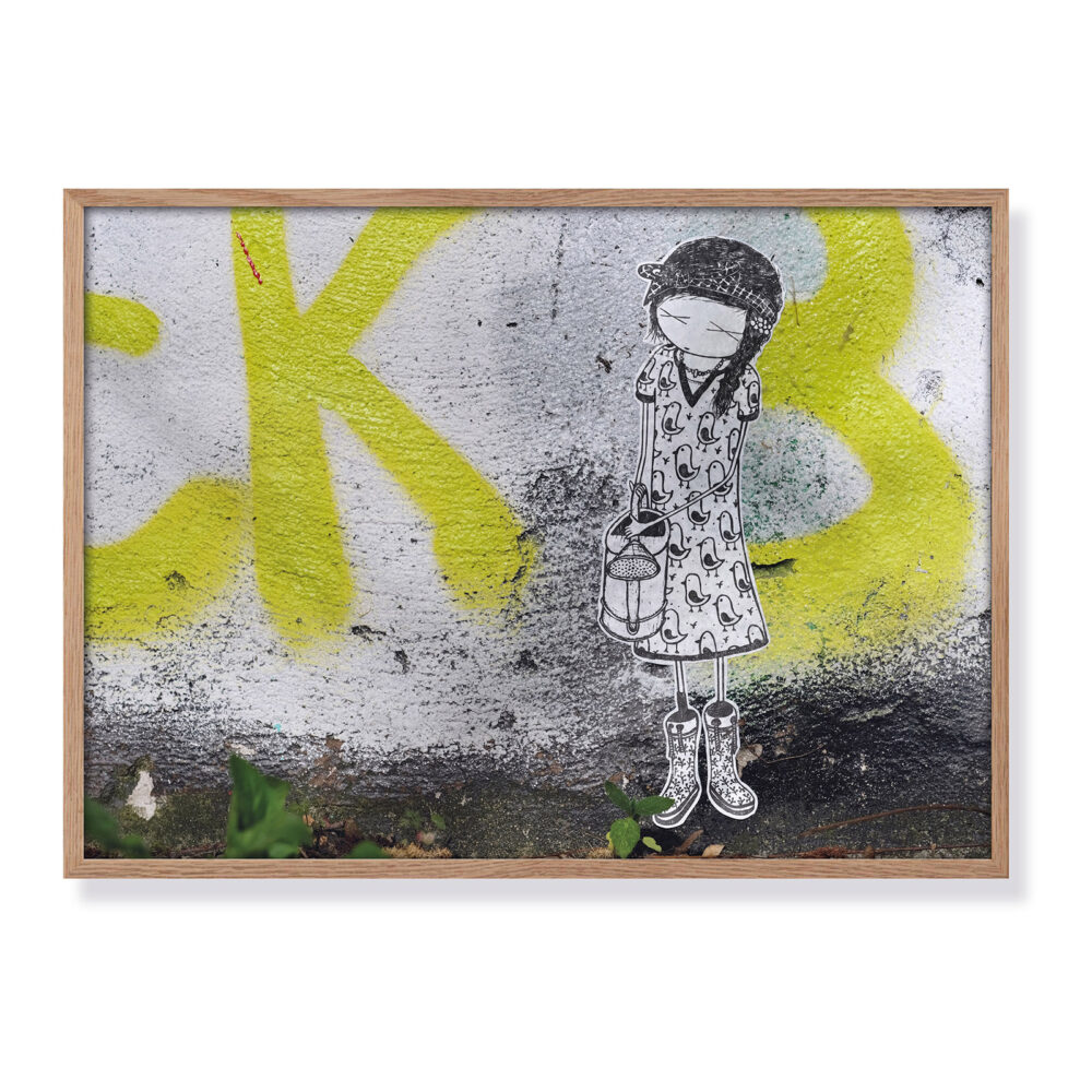 girl „tin can“ Streetart Fotografie - Fine Art Print 40 x 30 cm